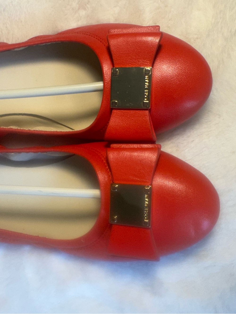 Cole Haan Tali Bow Ballet flat Maple Coral SOFT leather gold buckle Sz 7 - Picture 7 of 9